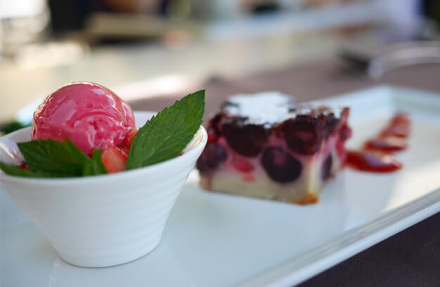 plats dessert clafoutis traiteur de nos envies frederic simond