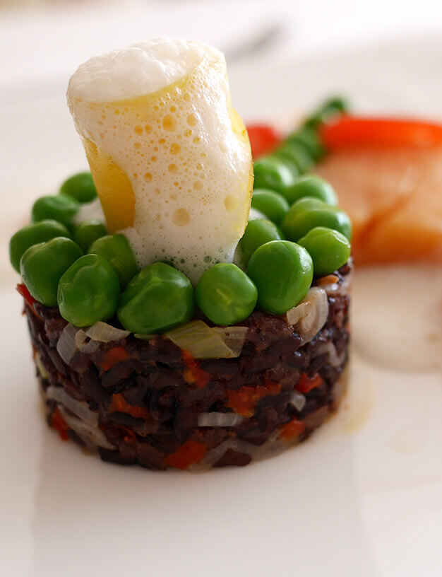 plats entree petits pois traiteur de nos envies frederic simond